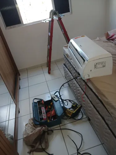 Instalação de ar condicionado ( 480 reais ) com todo material por minha conta
