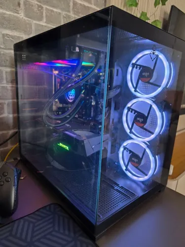 PC Gamer RX 7600
