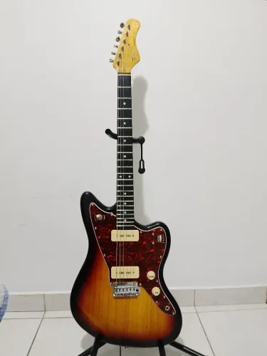Guitarra Tagima Jazzmaster