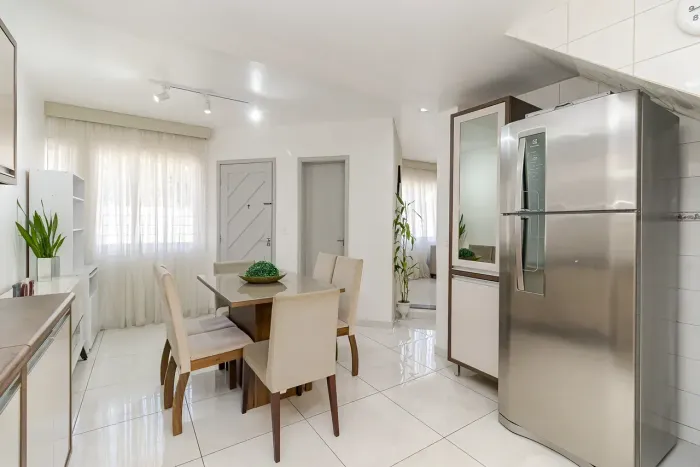 Sobrado para venda com 3 quartos em Boqueirão - Curitiba - PR