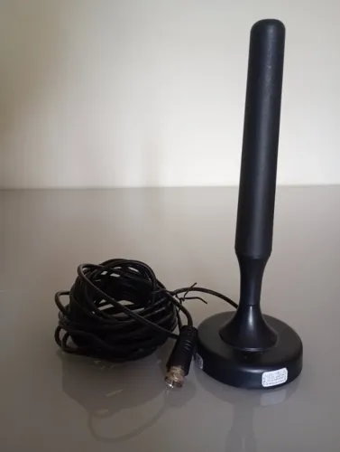 Antena Digital Amplificada MXT/MDTV-400B Cabo 5 metros