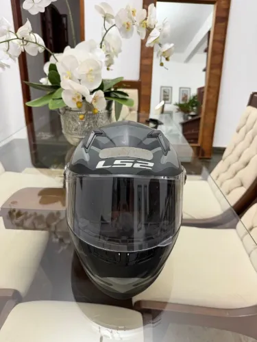 Capacete LS2