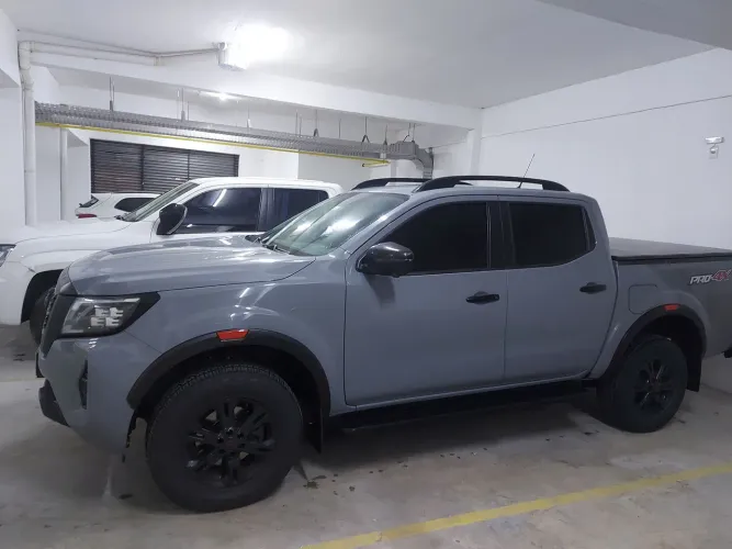 Nissan Frontier Pro4x CD 4X4 2.3 Bi-TB Die. AUT 2024