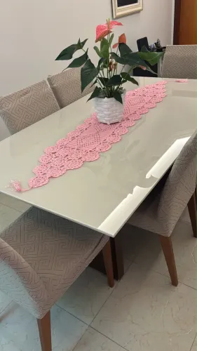 Mesa de jantar 1,80 x 1,00