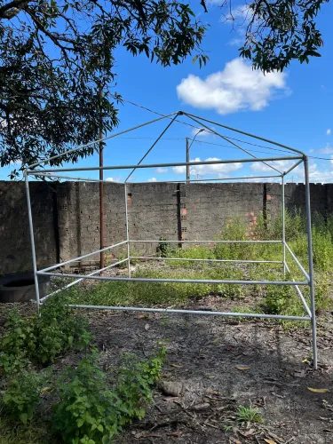 Estrutura de ferro para barraca de feira 3x3 - desmontável