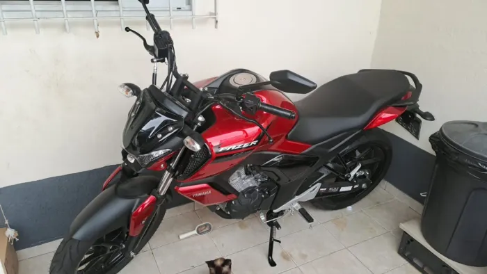 Yamaha FZ15 Fazer ABS 2024 - Praticamente Zero Km (Oportunidade)