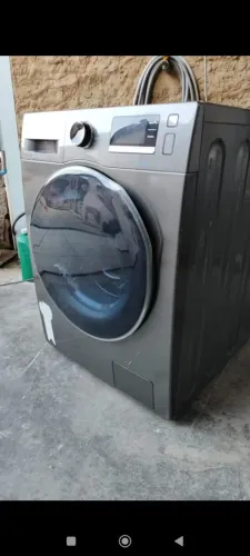 Lava e seca Samsung 11k semi nova 