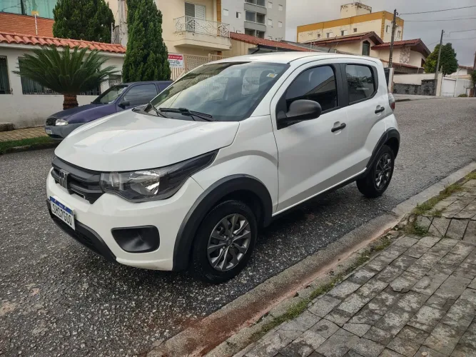 Fiat Mobi Like 1.0 Fire Flex 5P. 2023