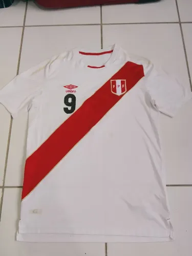 Perú Seleção Guerrero