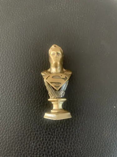 Mini Busto Omelete Superman Steel Collectibles