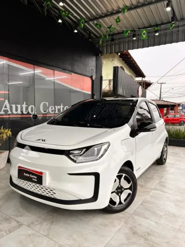 JAC E-JS1 62cv 5P Aut. (elétrico) 2026