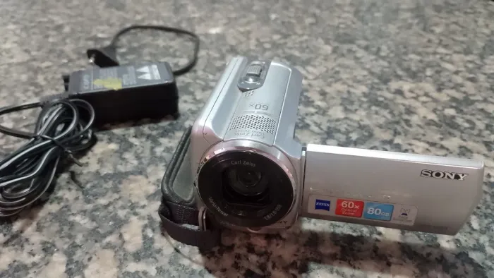 HandyCam Sony DCR-SR68 COM CARREGADOR