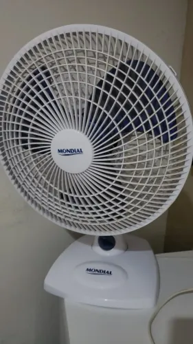 Ventilador Mondial - 40 Cm de altura