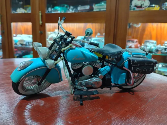 Miniatura moto India 1/10