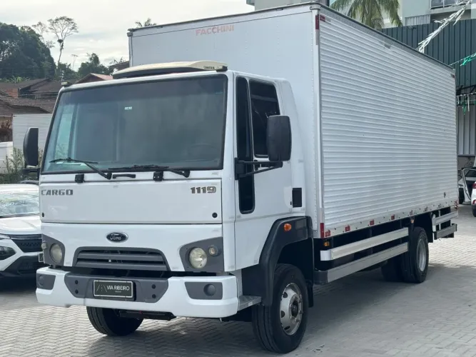 Ford Cargo 1119 2019