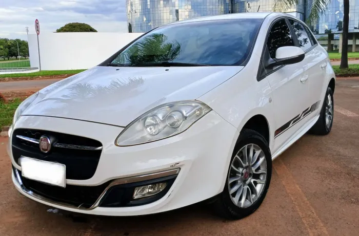 Fiat Bravo Essence 1.8 Flex 16V 5P 2016