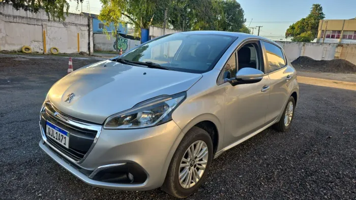 Peugeot 208 Allure 1.2 Flex 12V 5P Mec. 2018
