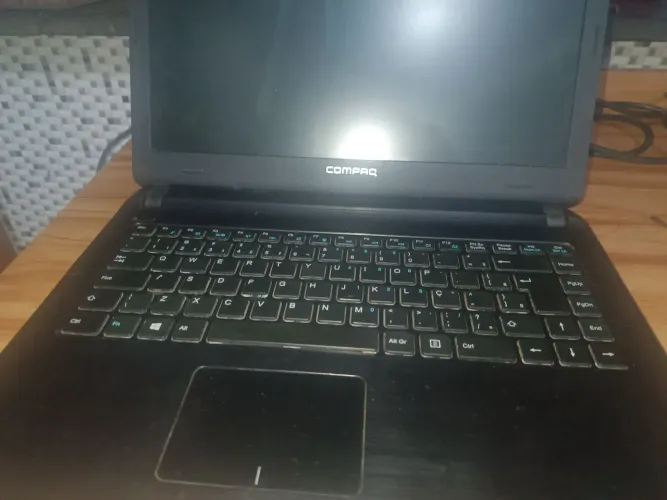 Vendo notebook comprei outro e ficou esse parado.