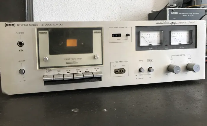 Tape Deck CCE CD130 (toca fitas)