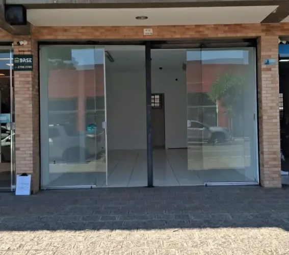 SALA COMERCIAL NO BACACHERI