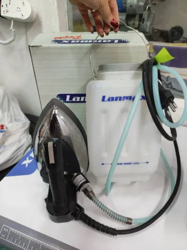 Ferro de Passar Industrial a Vapor Lanmax