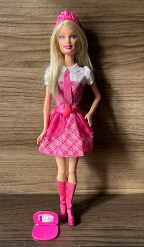 Barbie Blair Escola de Princesas