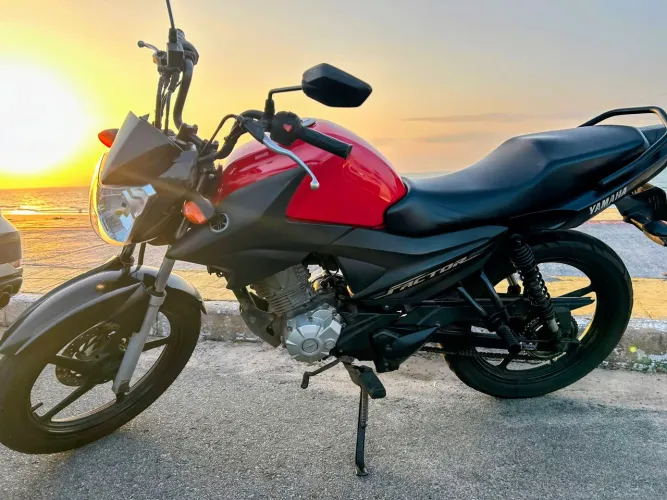 Yamaha YBR 125i Factor ED 2022/2023 - Excelente Estado / Urgente