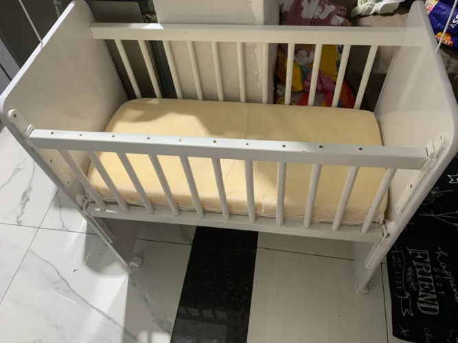 Berço portátil pequeno