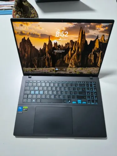 Notebook Gamer ASUS V16 RTX 4050 6GB | Core 5 | SSD 512GB | 144Hz