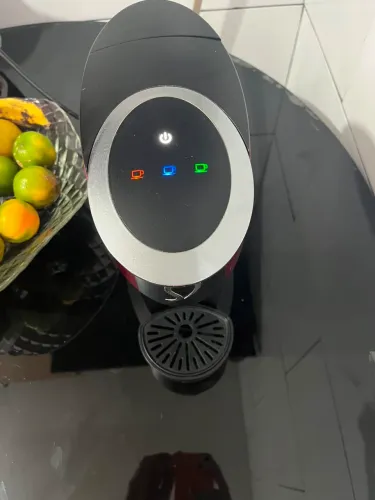 Máquina de Café cápsula 3 corações touch
