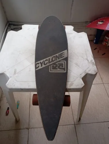Skate Cyclone "Longboard Pintail Seta"