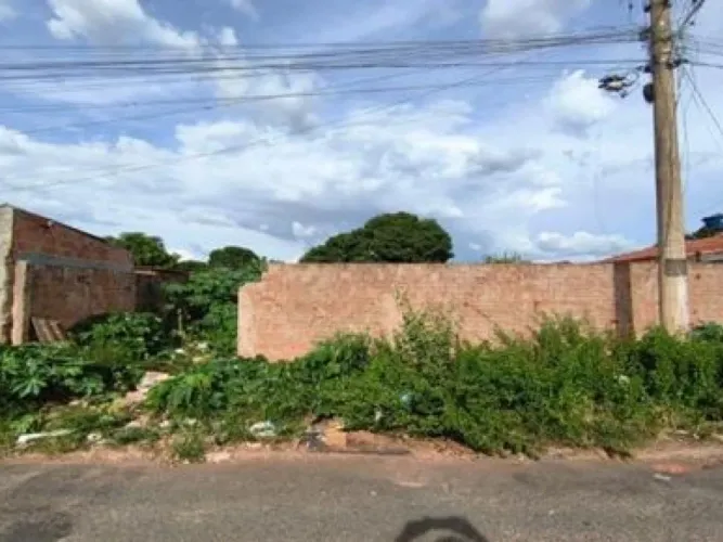 Terreno 365 m² - Campo Grande-MS - Rua do Pistão, 117 - Tiradentes