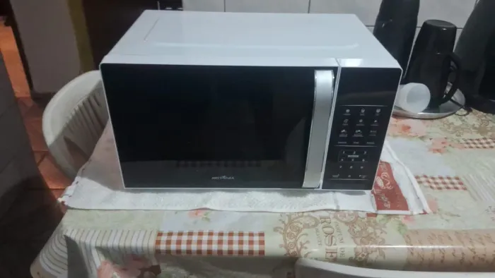 Micro-ondas novo vendo com urgência
