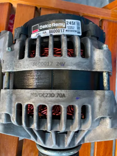 Alternador Delco Remy 70A