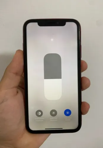 iPhone XR 