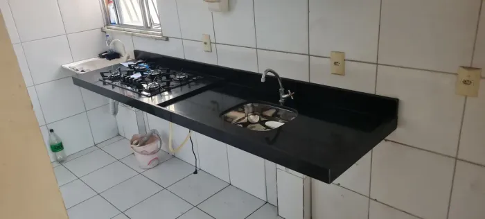 Pias, Bancadas e Lavatórios Sob Medida