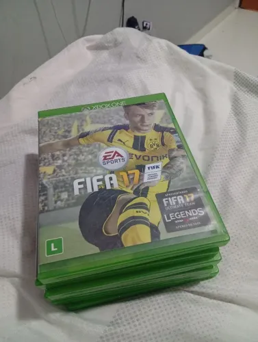Combo 6 jogos Xbox one mídia física FIFA 17 Naruto Storm 4 Batman Arkham Knight e mais