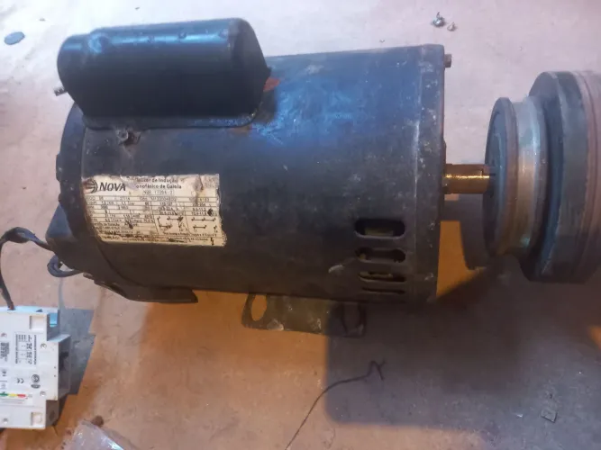 Motor Elétrico Nova, monofásico, de 2 HP (2 CV), 1,5 kW, 3.500 RPM