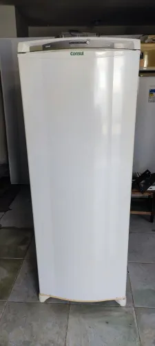 Geladeira cônsul 