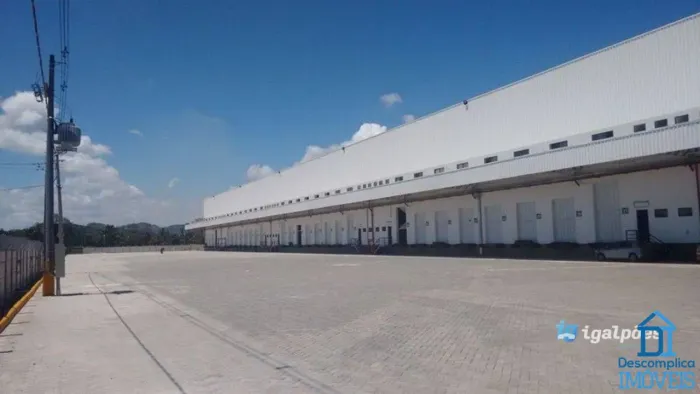 Galpão com 1.280 m² em condomínio logístico de Jaboatão dos Guararapes