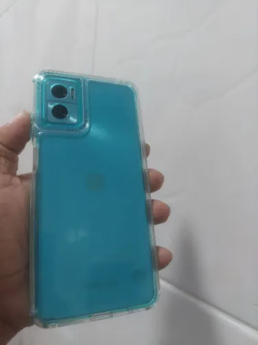 Motorola E22