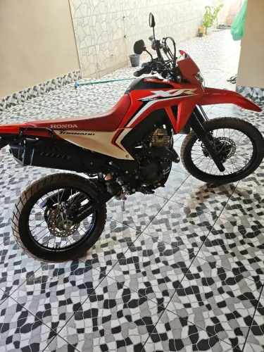 Tornado 300 2025 km 2.000