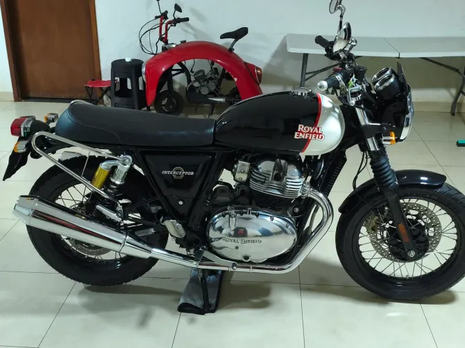 Royal Enfield Interceptor 650
