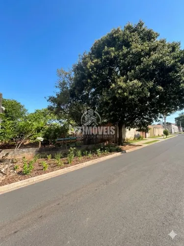 LOTE COM EXCELENTE LOCALIZAÇÃI NO RESIDENCIAL RECASNTO DO BOSQUE - GOIÂNIA - GO