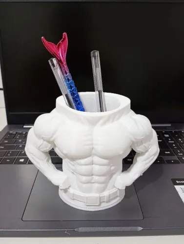 Suporte de canetas estilo Busto Fisiculturista, personal trainner feito em 3D
