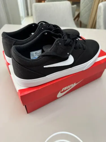 Novo Tênis Nike Charge Canvas Masculino número 42