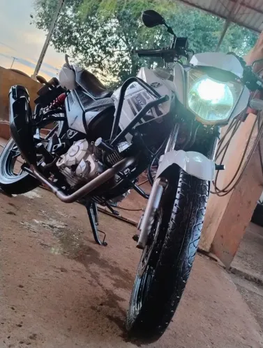 Vende-se fazer 150
