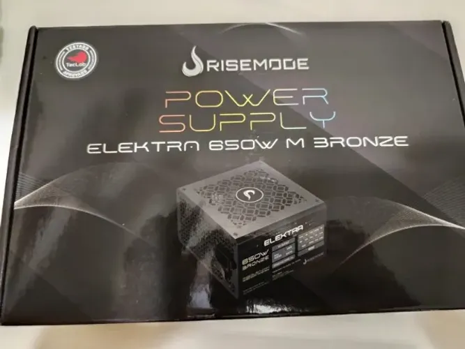 Fonte Gamer Rise Mode Elektra 650w Full Modular Selo Teclab Preto nova