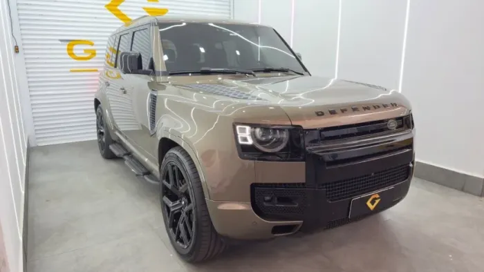 Land Rover Defender 110 2.0 Turbo HSE SI4 AUT 2022