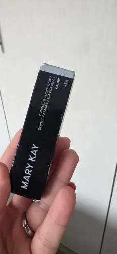 Corretivo pessego mary kay
